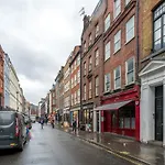 Soho&Covent Garden Apartment, Sleeps 3