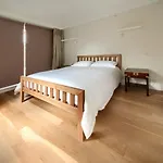 Serene Townhouse With Parking