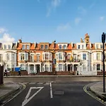 The Fulham Villa