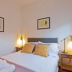 Comfortable Highbury Fields 1 Bedroom Apartment - Parking By Request