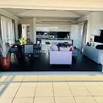 Large Luxury Penthouse With Free Parking Garage