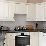 Super Central! Mayfair Family Flat Sleeps 6