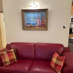 Luxurious Serviced Apt Next To The City Of London And Tower Bridge