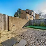 Entire House - Three Bed House In Peckham