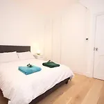 Splendid Flat Near Baker Street Station