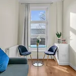 Studio Apartment In Euston, Camden Town