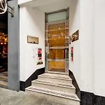 Apartment In The Heart Of London