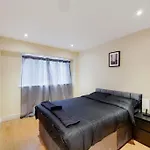 Apartment In The Heart Of London