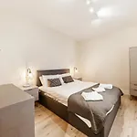 Modern Apartments In Paddington Central London Free Wifi By City Stay Aparts London