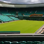 Pass The Keys Wimbledon Hideaway
