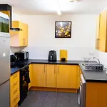 1 Bed - Sleeps 2 - 7 Min Walk To Hackney Station