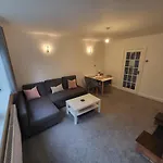 Modern 3 Bed Walking Distance To Wimbledon Tennis!