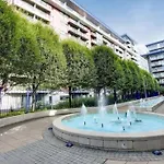 One Double Bedroom Apartment On Chelsea Bridge!