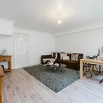 Hipster 2 double bedroom in Hackney