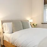Kensington High Street Flat 2 Bedroom