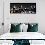 Modern Studio Rooms In Wembley