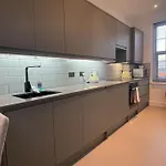 2 Bed Flat West Kensington/Fulham