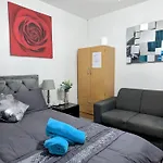 Tower Hamlets Apartment