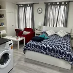 Guest And Rest 7