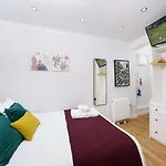 Kensington Nest Serviced Studio 2