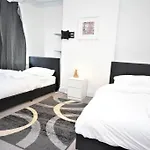 4 Bedroom House In East London