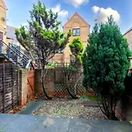 Guestready - 4Br Home In Surrey Quays Canada Water