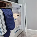 New London Apartment