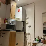 Studio Flat In Stratford
