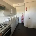 3 Rooms In Shared Apartment In Foresthill 2023