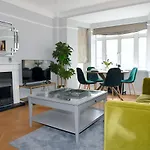 Stunning 2 Bed Art Deco Apartment In Earl\'S Ct By Jen\'S Homes 4 You