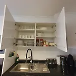 London Excel Apartment With Parking