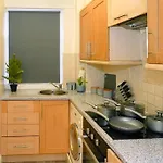 Hyde Park 1-Bedroom Apartment