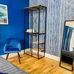 Swanky Townhouse In The Heart Of East London