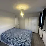 2 Bedroom House,Brownhillrd Se6