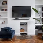 Central London Apartment In Vauxhall Near Big Ben
