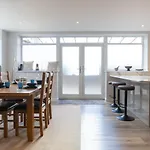 Amazing New Spacious Apartment In Se1