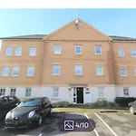 Nice 2 Bed Apartment