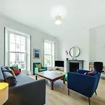 Beautiful Flat In Westminster