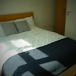 Guest House Clapham South Station By Pink Property Consultants