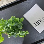 Parkhurst Apartments By Hiatus Concierge