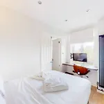 Charming 1 Bedroom Apartment In Brixton Hill