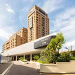 Large And Central 2 Bed
