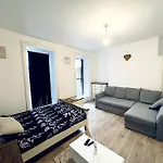 One Bedroom Close To Hyde Park #01