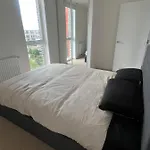 London City Two Bedroom Apartment