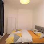 Ideal 2 Bed Flat Close To City