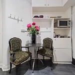 Finest Retreats - Regents Apartment