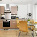 Cosy Studio Near Stratford, O2 And Canary Wharf