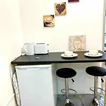 Trendy One Bedroom Flat In London