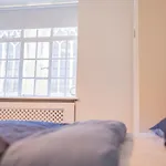 Flat In London