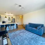 Best Deal - 1Bed In Canary Wharf With Parking